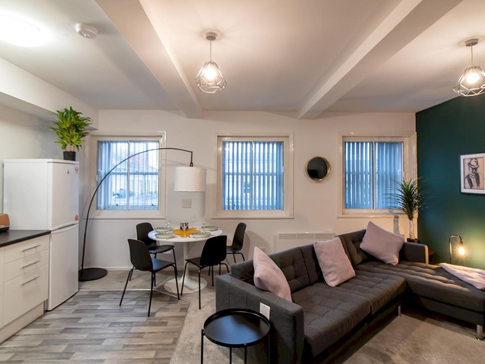 Stylish Maisonette Newcastle Pass The Keys Exterior photo
